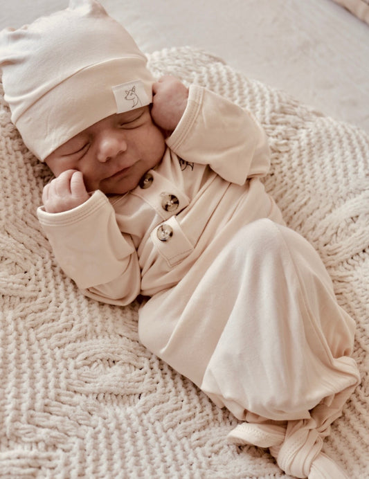 Cream Knotted Gown & Hat (0-3M)