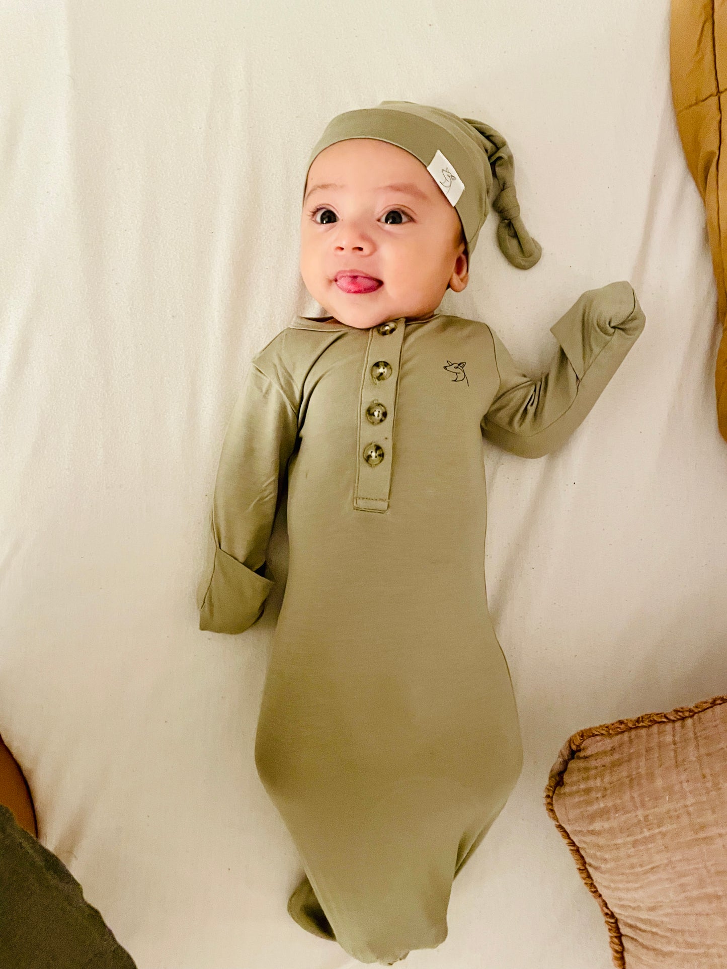 Olive Green Knotted Gown & Hat (0-3M)